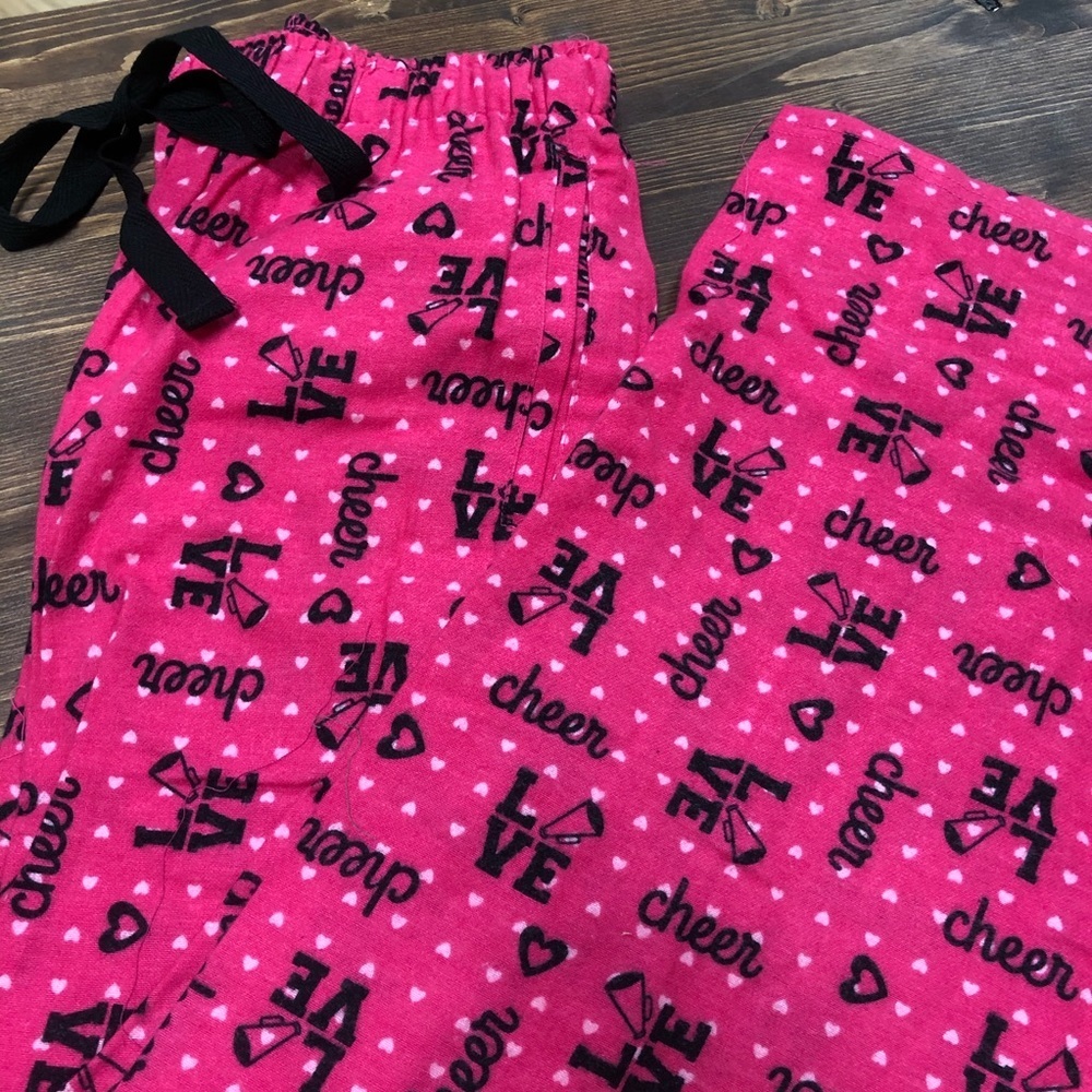 NEW LOVE Cheer Flannel Pants